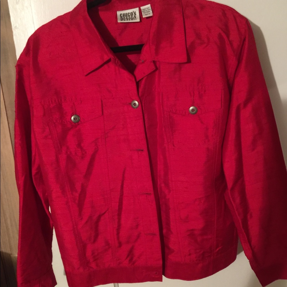 Chico’s 100%silk lightweight jacket. Perfect Shape